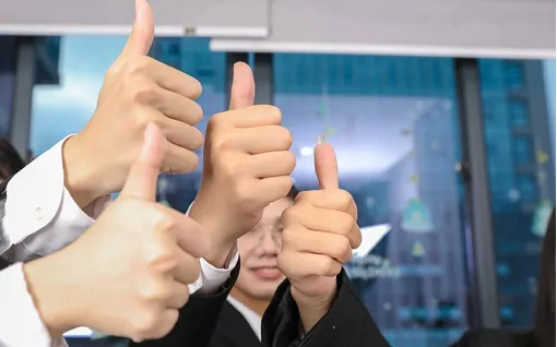 إشادة العملاء